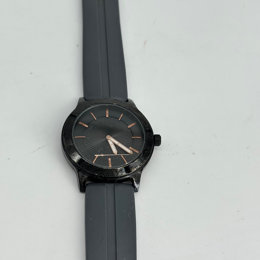 Kenneth Cole Reaction Watch Mens OS Black for‎ parts only 3ATM RK50522002